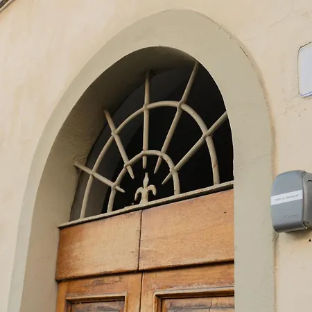 Torre Al Serraglio * Prato (Prato)