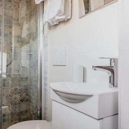 Torre Al Serraglio *